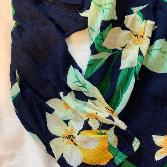 SOLD!! 🚫🚫 - Picture 4 of 8